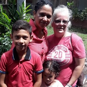 Meet your Posher, Lori